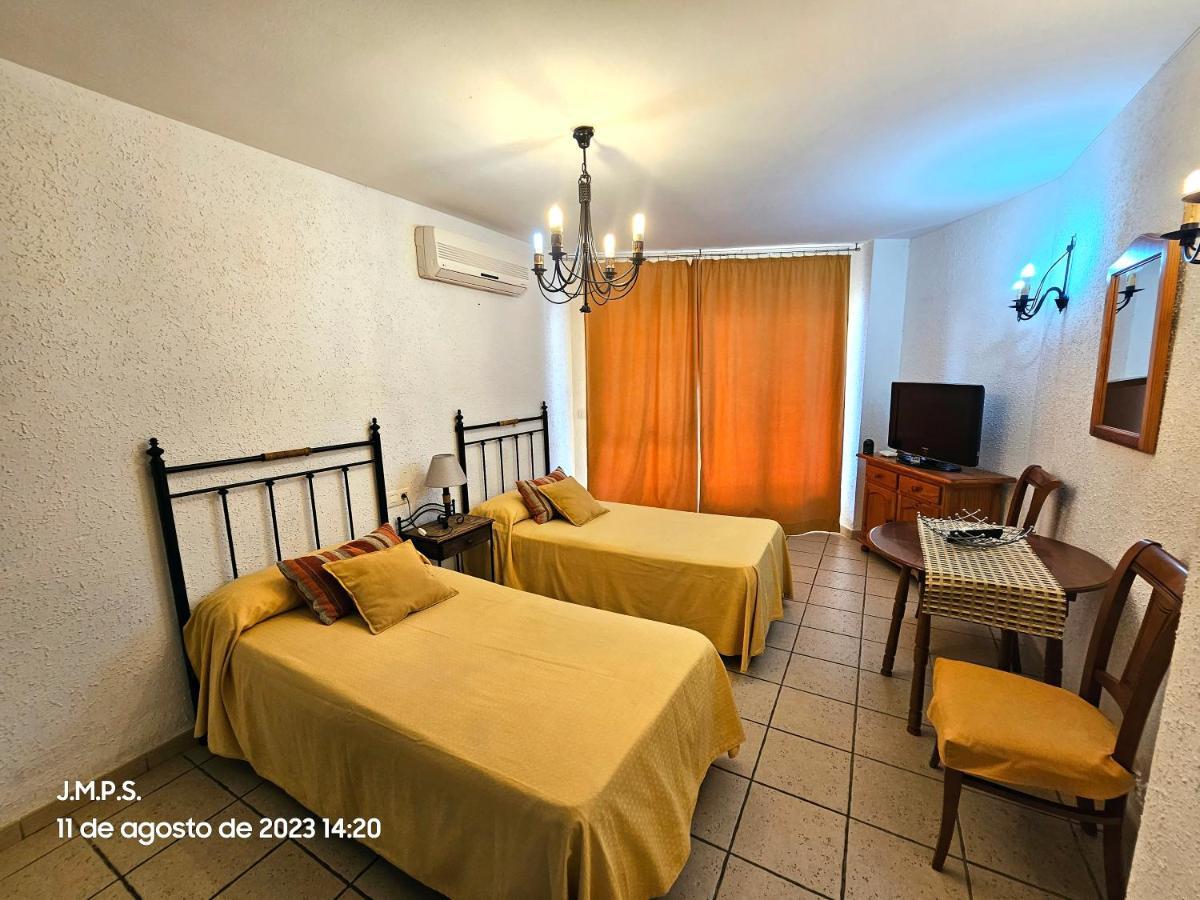 Estudio Acogedor Y Tranquilo En Zona Estupenda Fuengirola Exterior foto
