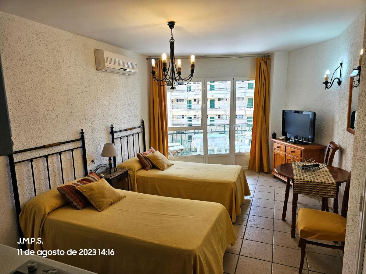Estudio Acogedor Y Tranquilo En Zona Estupenda Fuengirola Exterior foto